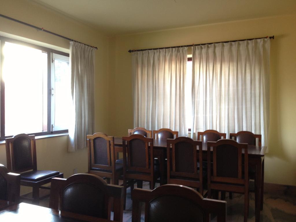 Swayambhu View Guest House กาฐมาณฑุ ภายนอก รูปภาพ