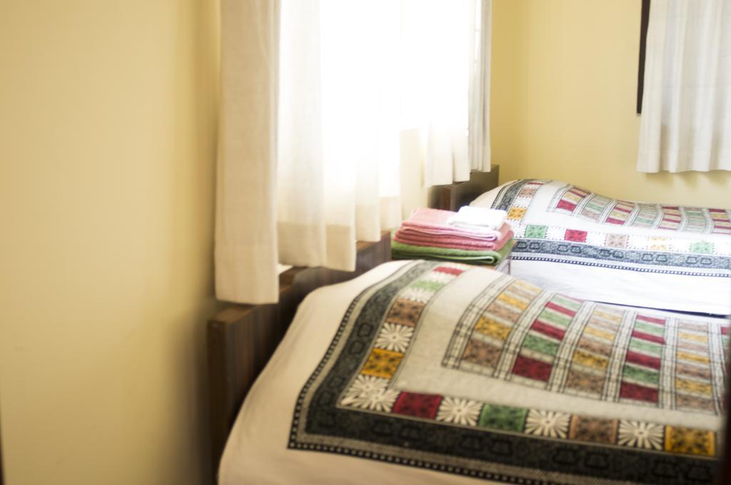 Swayambhu View Guest House กาฐมาณฑุ ภายนอก รูปภาพ